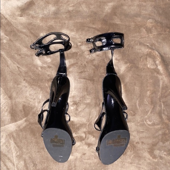 PLEASER Black Patent opentoe ankle buckle heels 🔥 - Picture 3 of 5